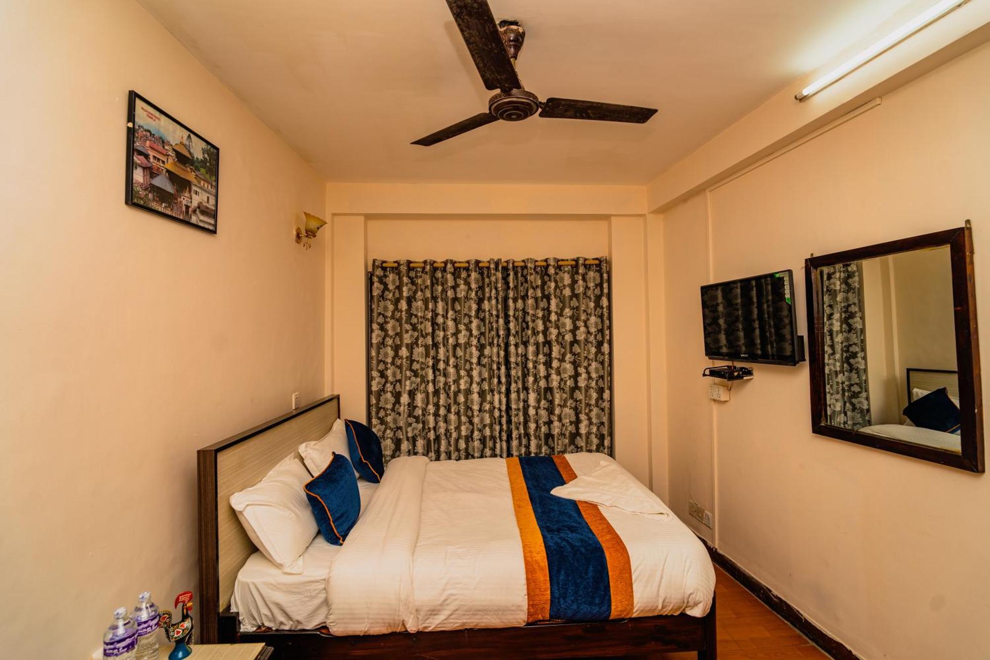 קטמנדו Karma Travellers Home מראה חיצוני תמונה