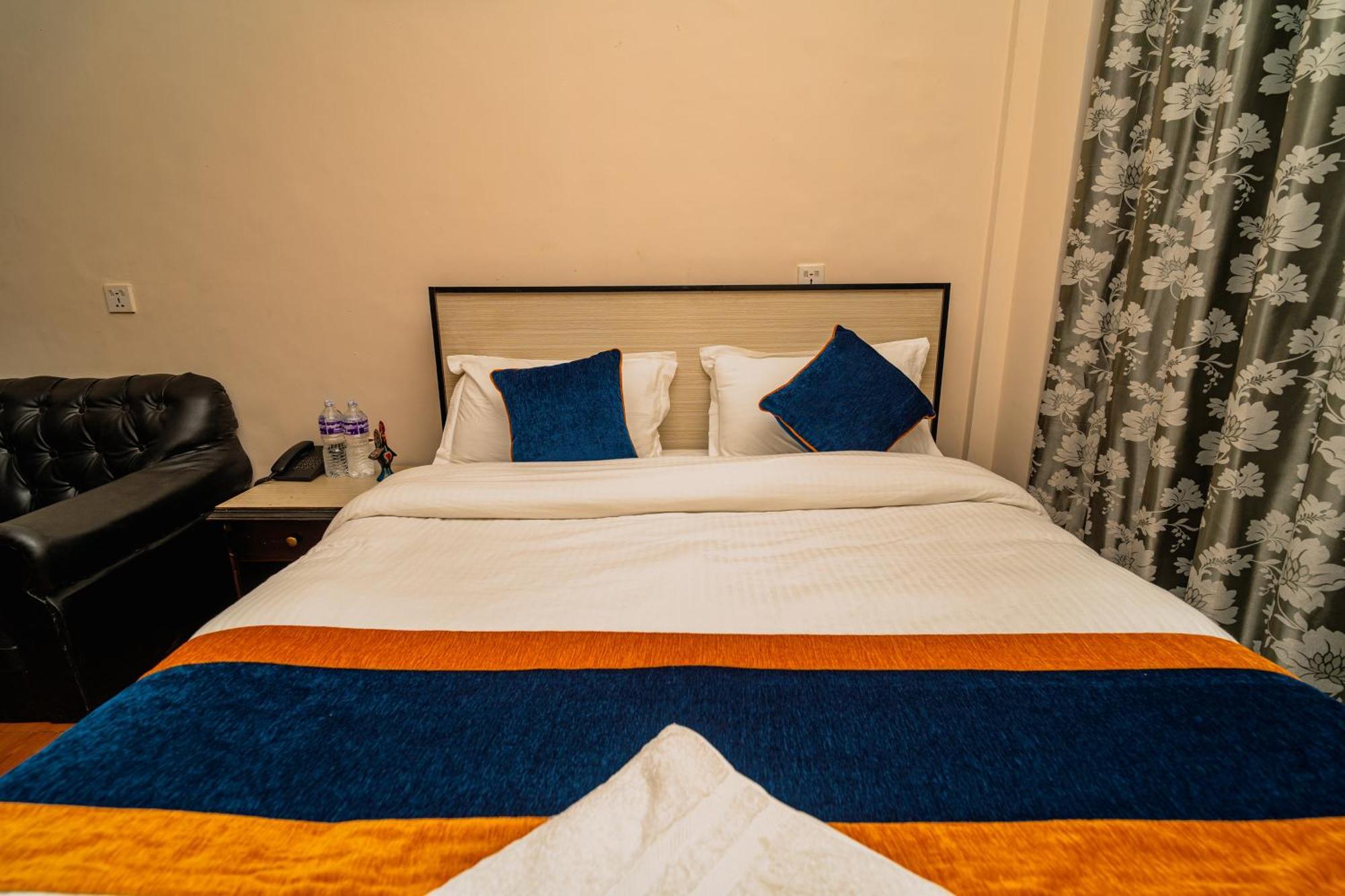 קטמנדו Karma Travellers Home מראה חיצוני תמונה